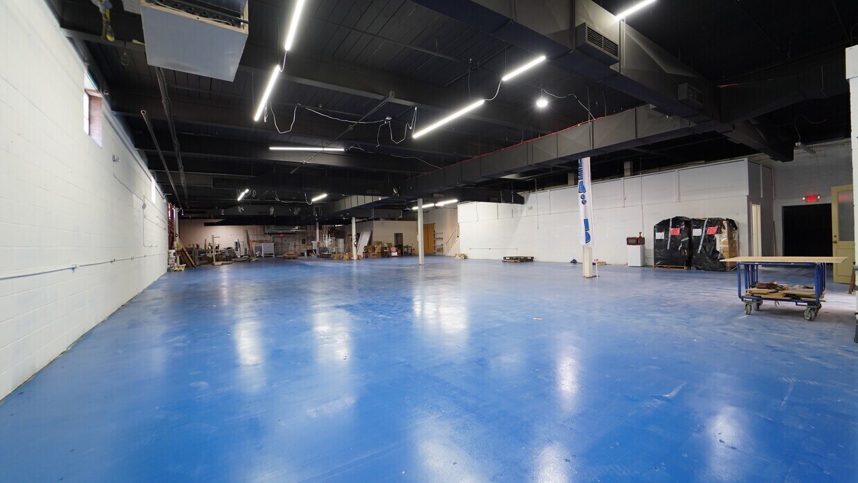 384 Church St, Concord, NC for lease Interior Photo- Image 1 of 8