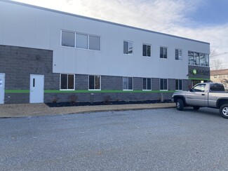 Plus de détails pour 34 S Hunt Rd, Amesbury, MA - Industriel à louer