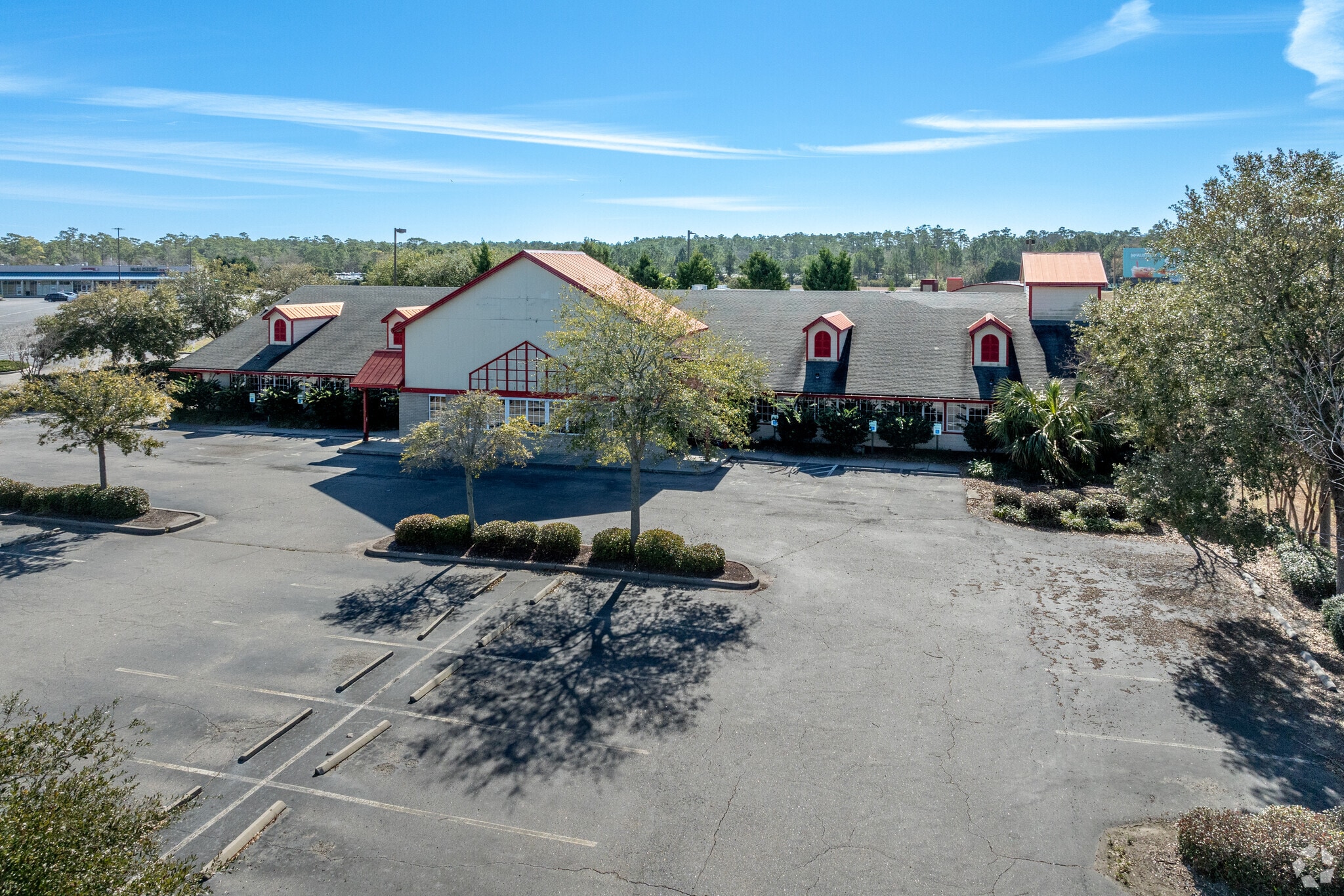 10600 Kings Rd, Myrtle Beach, SC for lease Primary Photo- Image 1 of 8