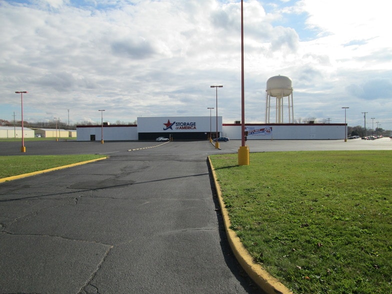 311 E South Blvd, Crawfordsville, IN for sale - Building Photo - Image 3 of 5