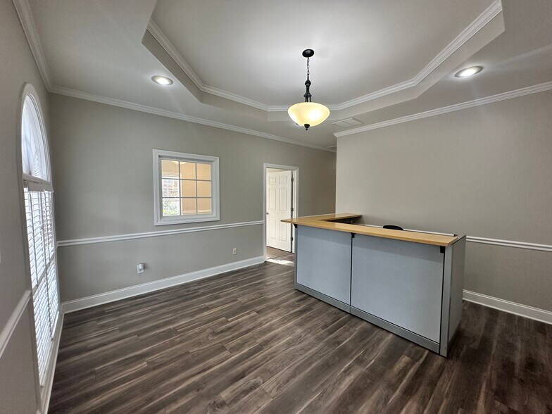 106 Pilgrim Village Dr, Cumming, GA à louer - Photo intérieure - Image 2 de 19