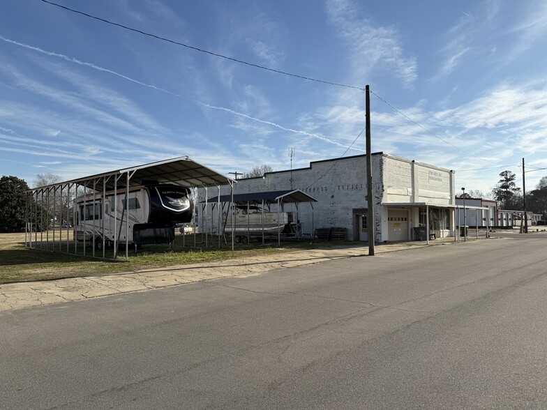 102 Center st, Calypso, NC for sale - Building Photo - Image 3 of 4