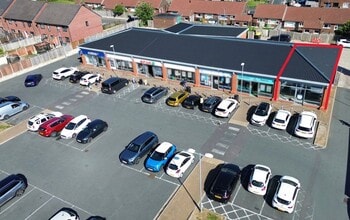 1-33 Borsdane Ave, Wigan for lease Building Photo- Image 2 of 5