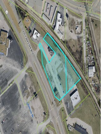 Plus de détails pour 560 Lewis and Clark Blvd, East Alton, IL - Vente au détail à vendre