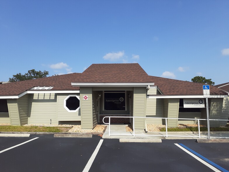 10225 Ulmerton Rd, Largo, FL for sale - Building Photo - Image 1 of 1