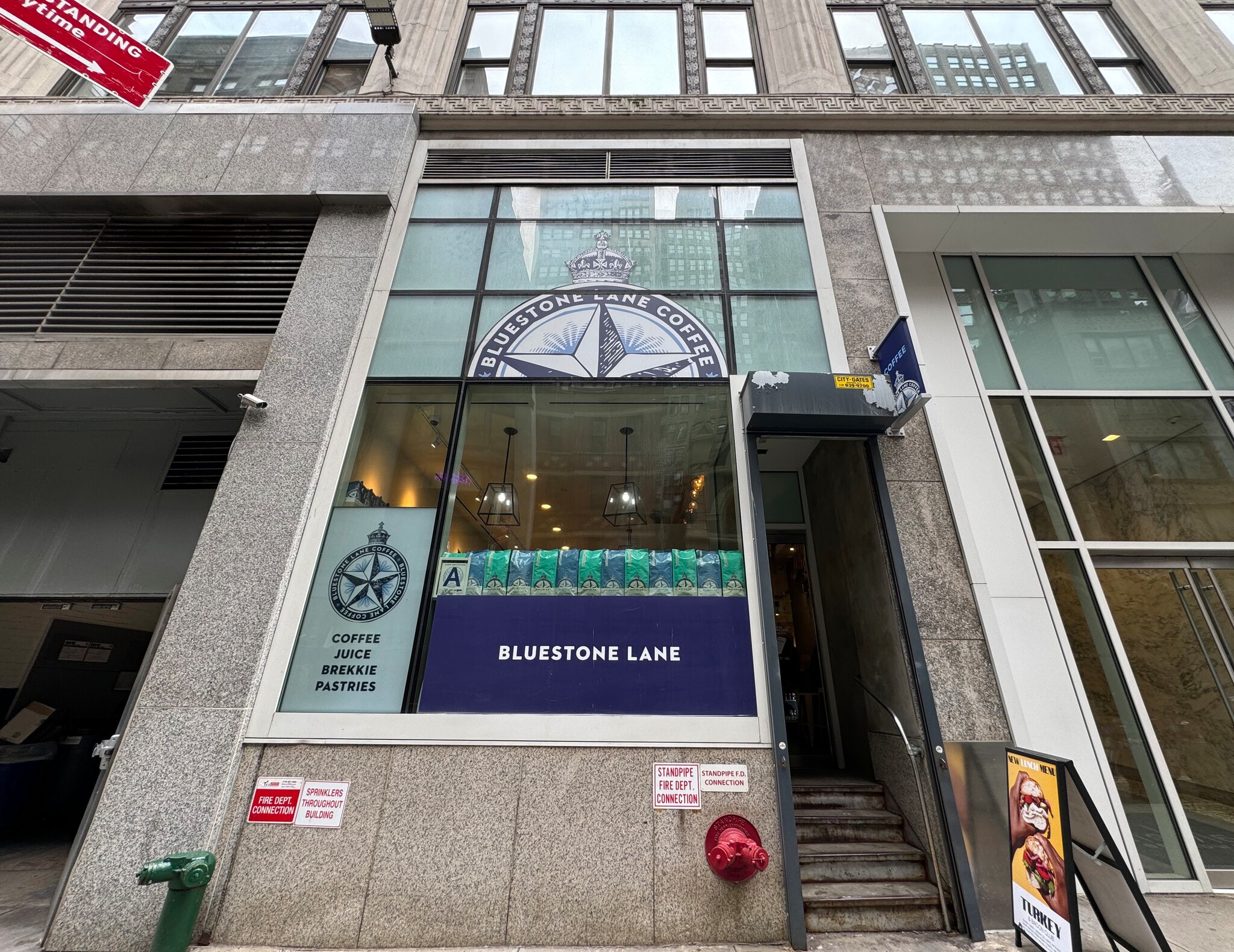 131 W 37th St, New York, NY for lease Interior Photo- Image 1 of 2
