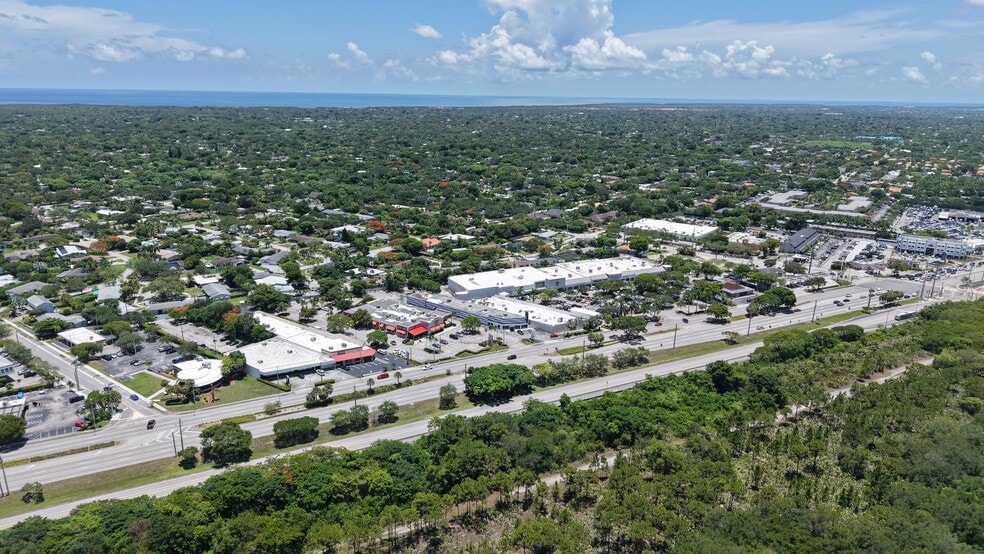 14951 S Dixie Hwy, Palmetto Bay, FL for lease - Building Photo - Image 3 of 15