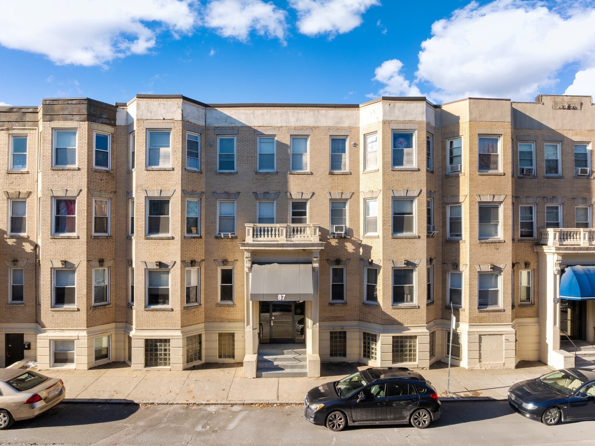 87 Gordon St, Boston, MA à vendre Photo principale- Image 1 de 13