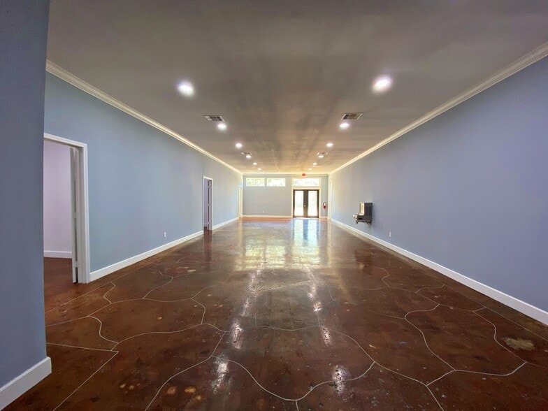 619 Jackson Ave, Pasadena, TX for sale - Interior Photo - Image 3 of 31