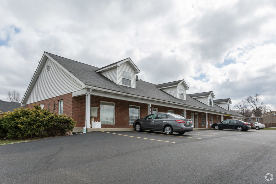 8738-8766 Cleveland Ave, Canton, OH for sale - Primary Photo - Image 1 of 1