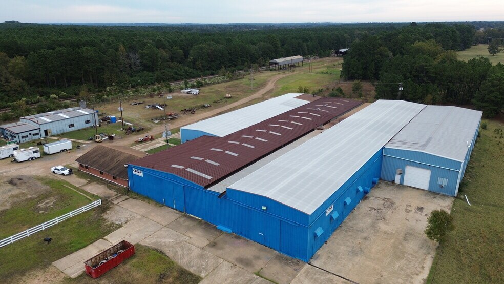 1462 FM 2199, Marshall, TX à vendre - Photo du bâtiment - Image 2 de 53