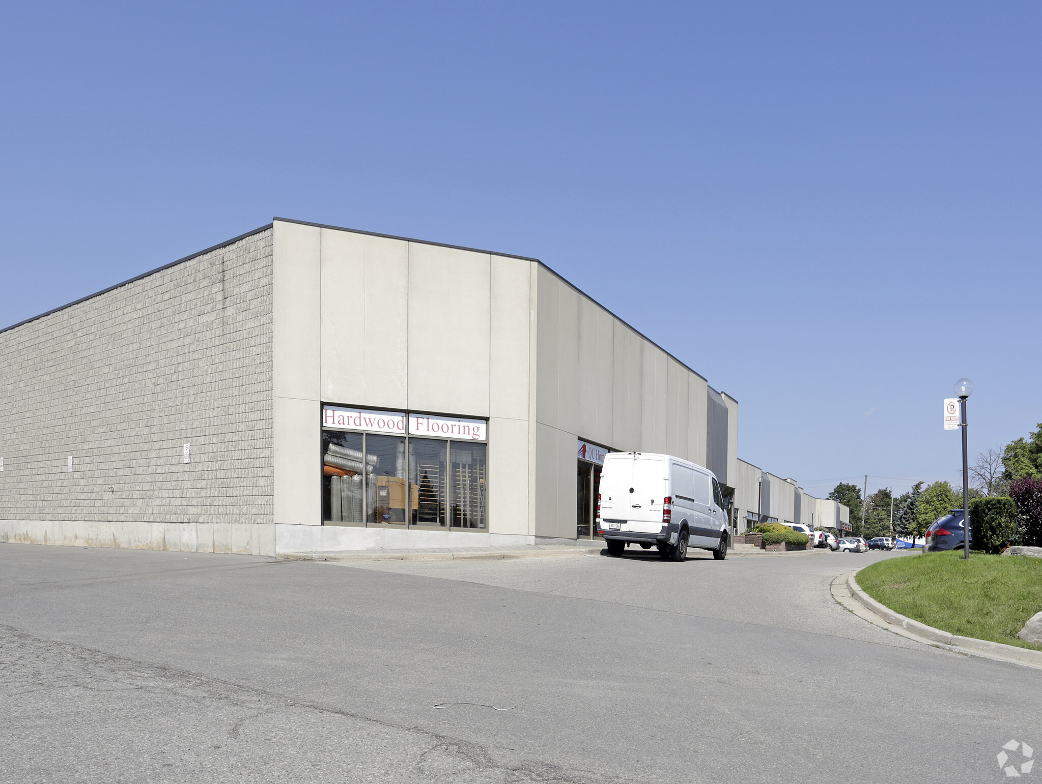 991 Matheson Blvd, Mississauga, ON for lease Primary Photo- Image 1 of 6