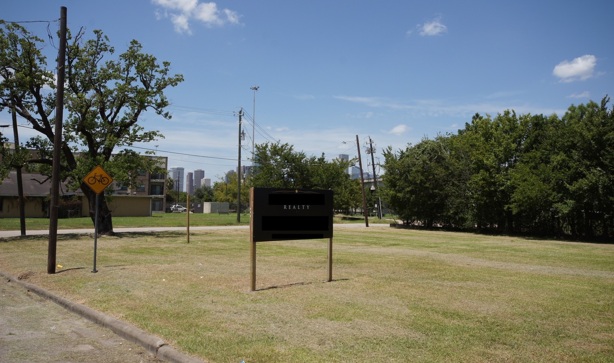 3211 Webster St, Houston, TX for sale Primary Photo- Image 1 of 9