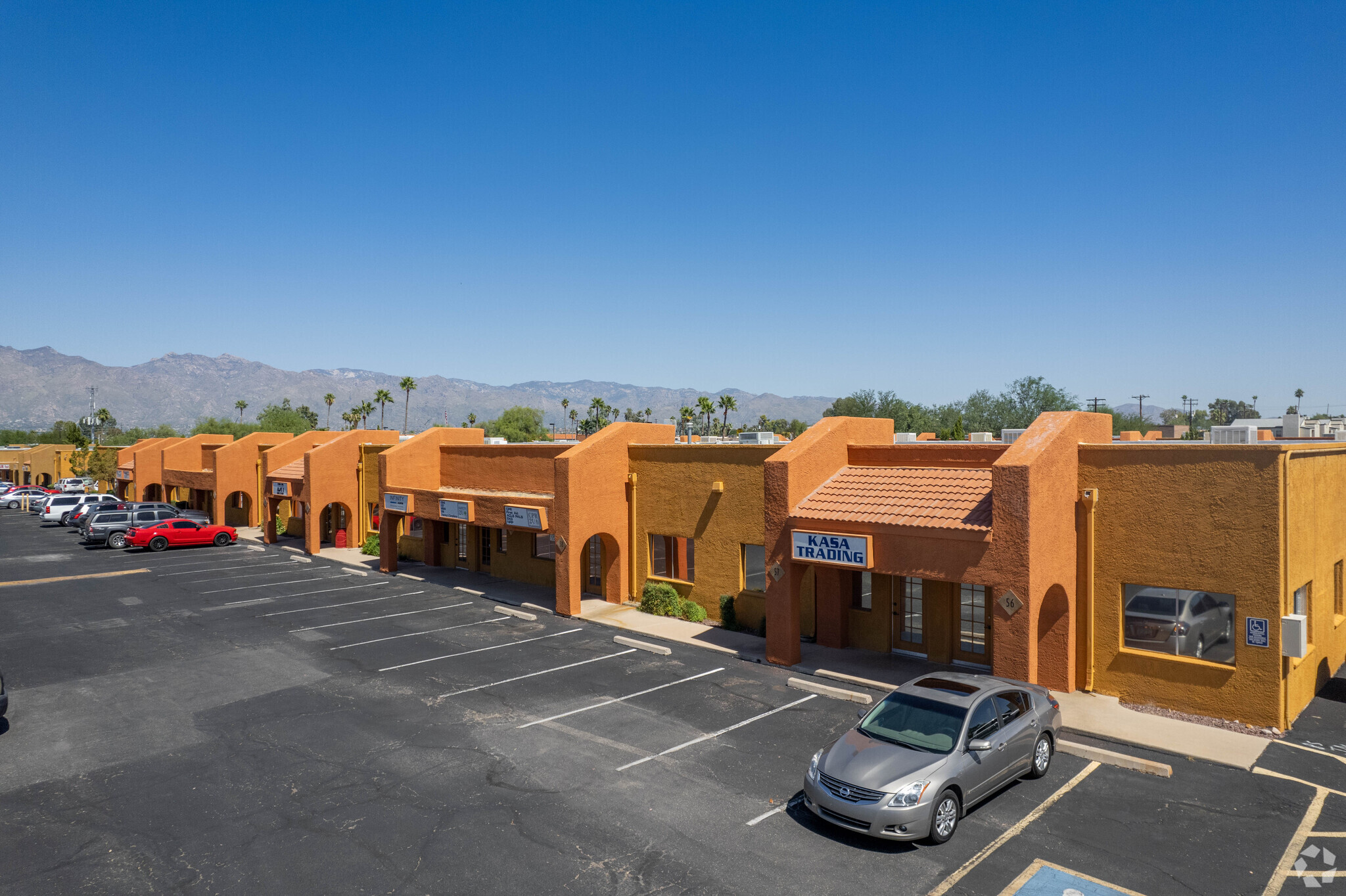 4500 E Speedway Blvd, Tucson, AZ for lease Primary Photo- Image 1 of 6