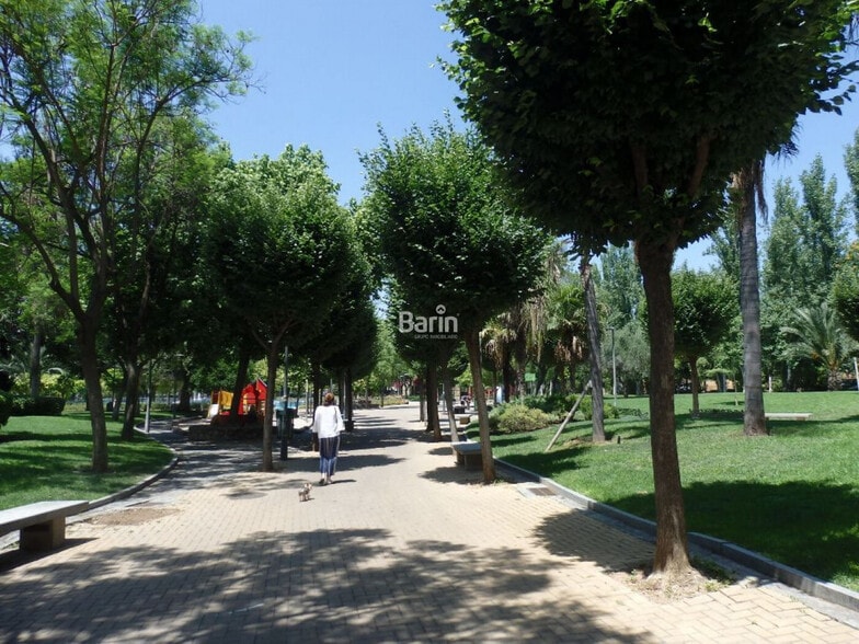 Retail in Córdoba, Córdoba for sale - Building Photo - Image 3 of 7