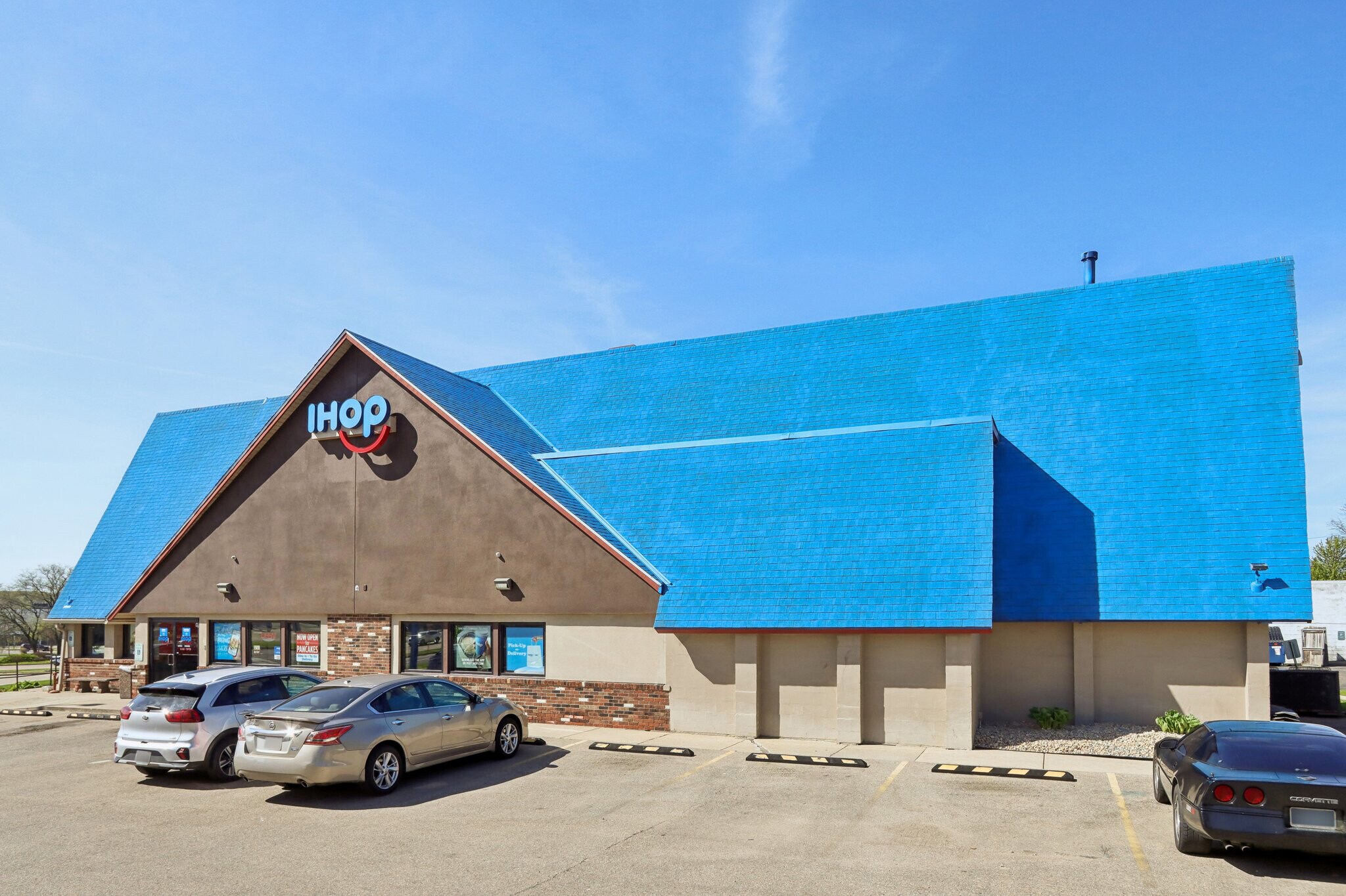 4614 E Washington Ave, Madison, WI for sale Building Photo- Image 1 of 6