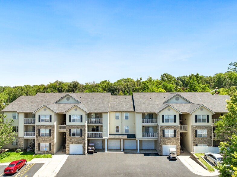 400 Legends Terrace Dr, Eureka, MO à vendre - Photo du bâtiment - Image 3 de 31