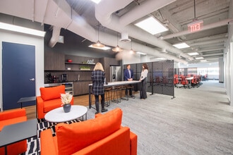 790 N Milwaukee St, Milwaukee, WI à louer Photo intérieure- Image 1 de 14