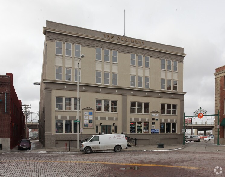 701 P St, Lincoln, NE à louer - Photo du bâtiment - Image 2 de 27