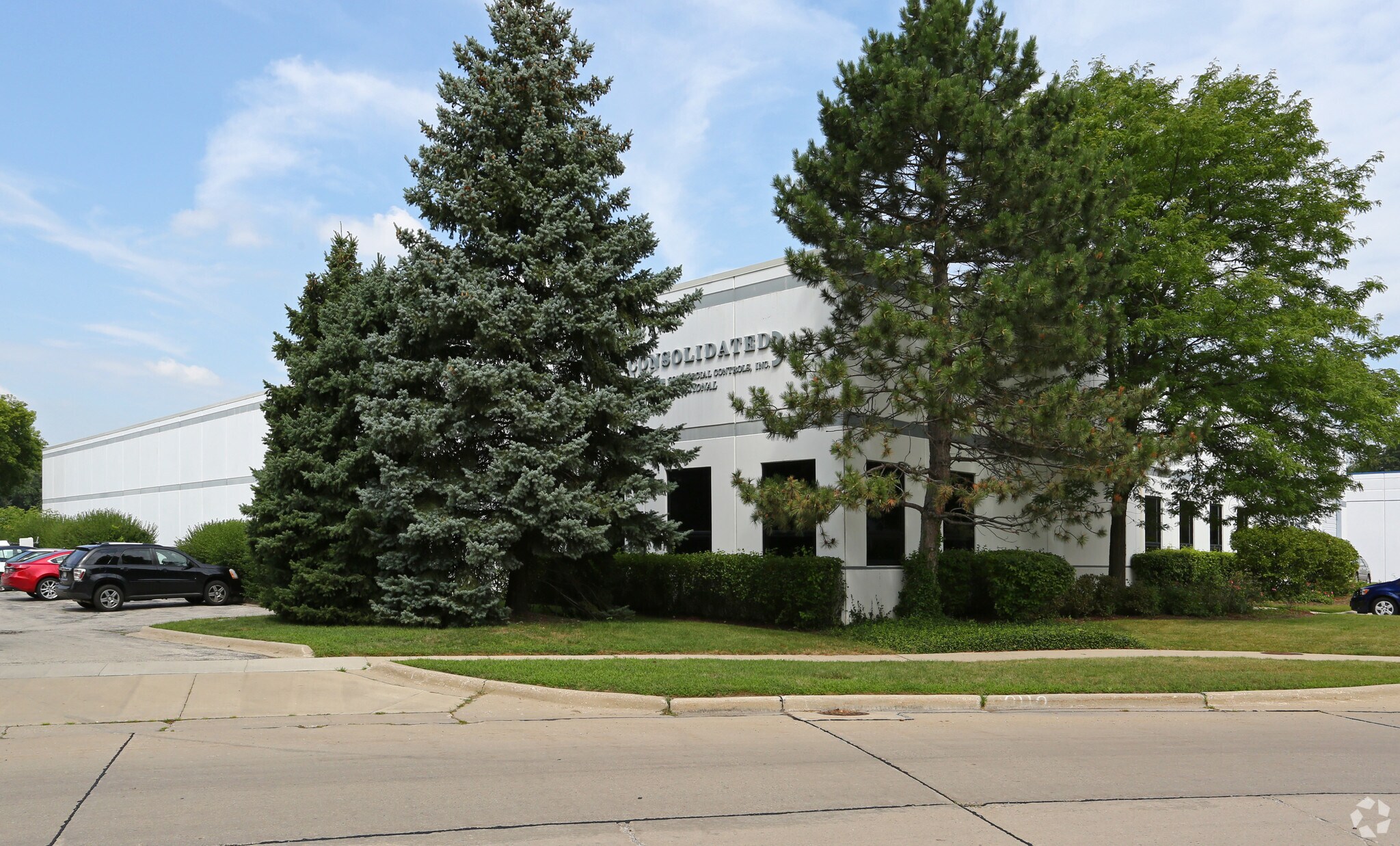 8130 River Dr, Morton Grove, IL à louer Photo du bâtiment- Image 1 de 75