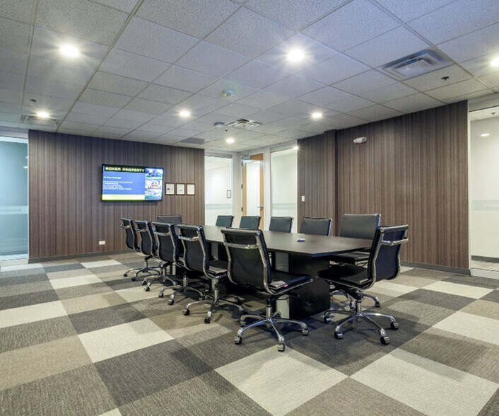 2100 Manchester Rd, Wheaton, IL à louer - Photo intérieure - Image 3 de 6