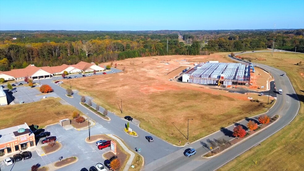 122 Gateway Lane, Bethlehem, GA à vendre - Vidéo sur l’inscription commerciale - Image 2 de 9