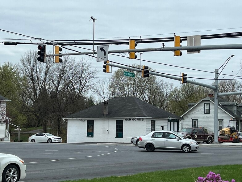 3 W Oak Ridge Dr, Hagerstown, MD à vendre - Photo du bâtiment - Image 3 de 24