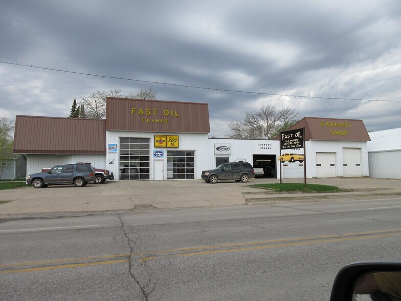 526 S Phillips St, Algona, IA à vendre - Photo principale - Image 1 de 10