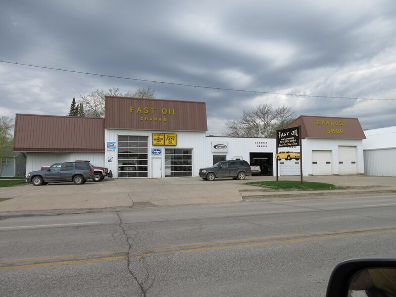 526 S Phillips St, Algona, IA for sale - Primary Photo - Image 1 of 10