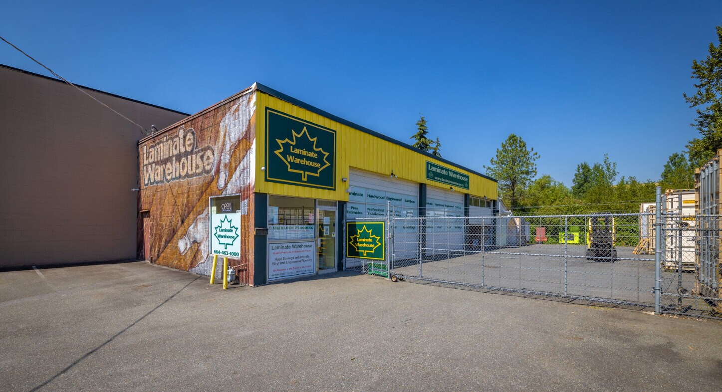22753-22759 Dewdney Trunk Rd, Maple Ridge, BC à vendre Photo du bâtiment- Image 1 de 5