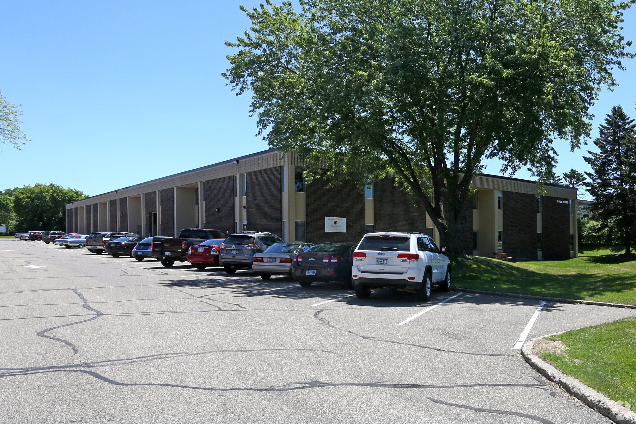 6955-6973 Washington Ave S, Edina, MN for lease Primary Photo- Image 1 of 4