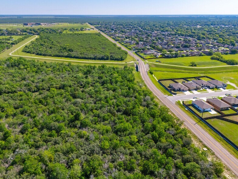 Ben Jordan 24, Victoria, TX à vendre - Photo du bâtiment - Image 3 de 10