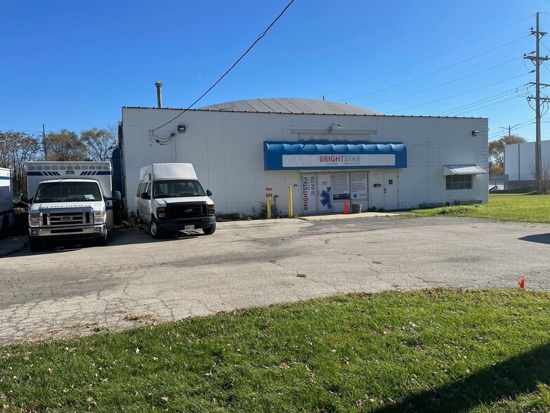 690 S Washington Ave, Bradley, IL for sale - Building Photo - Image 3 of 6