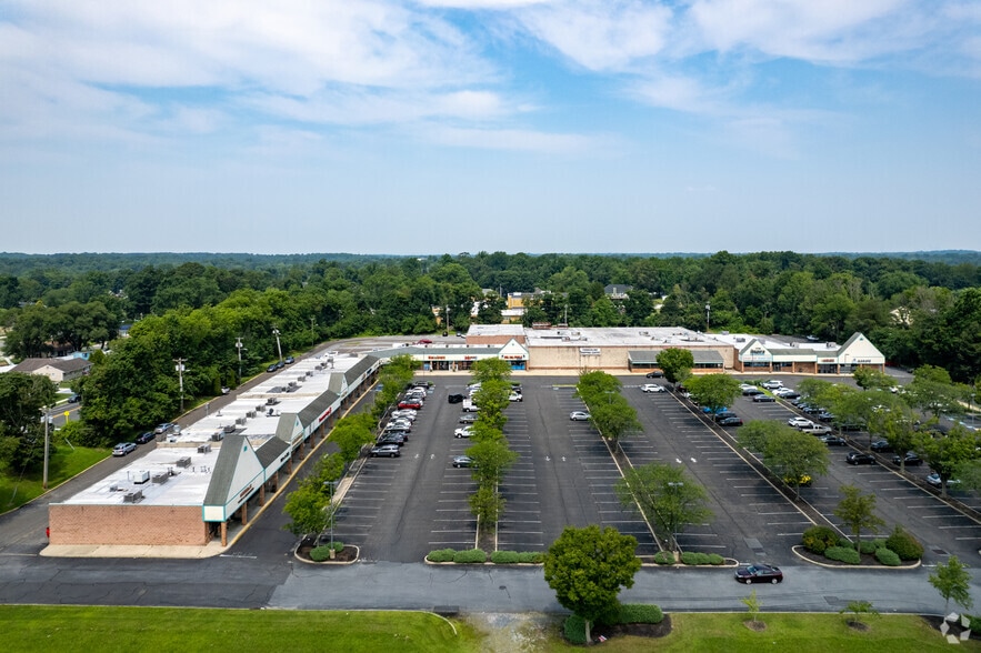 660 Woodbury Glassboro Rd, Sewell, NJ for lease - Building Photo - Image 2 of 33