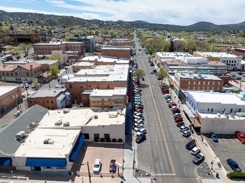 147 N Cortez St, Prescott, AZ à louer - Photo du bâtiment - Image 2 de 30