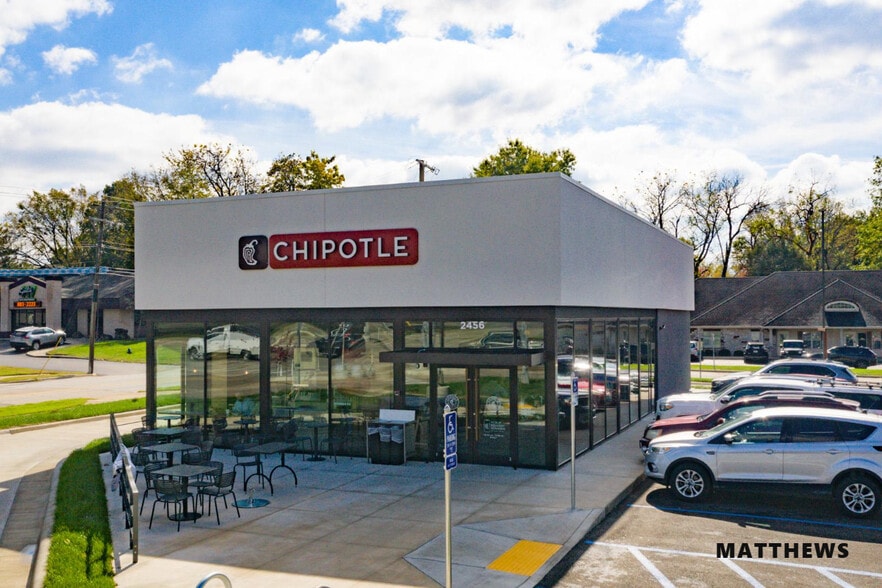 2456 E Sunshine St, Springfield, MO for sale - Building Photo - Image 2 of 6