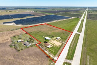 Plus de détails pour 27427 Highway 36, Damon, TX - Terrain à vendre