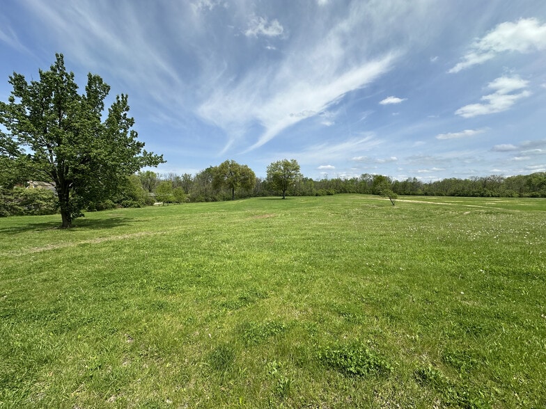 73 Junefield Ave, Cincinnati, OH for sale - Building Photo - Image 2 of 5