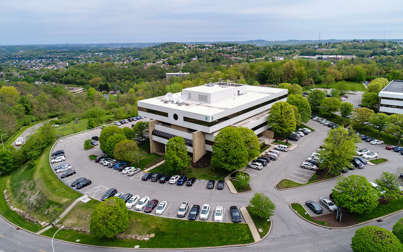 651 Holiday Dr, Pittsburgh, PA for lease Building Photo- Image 1 of 18