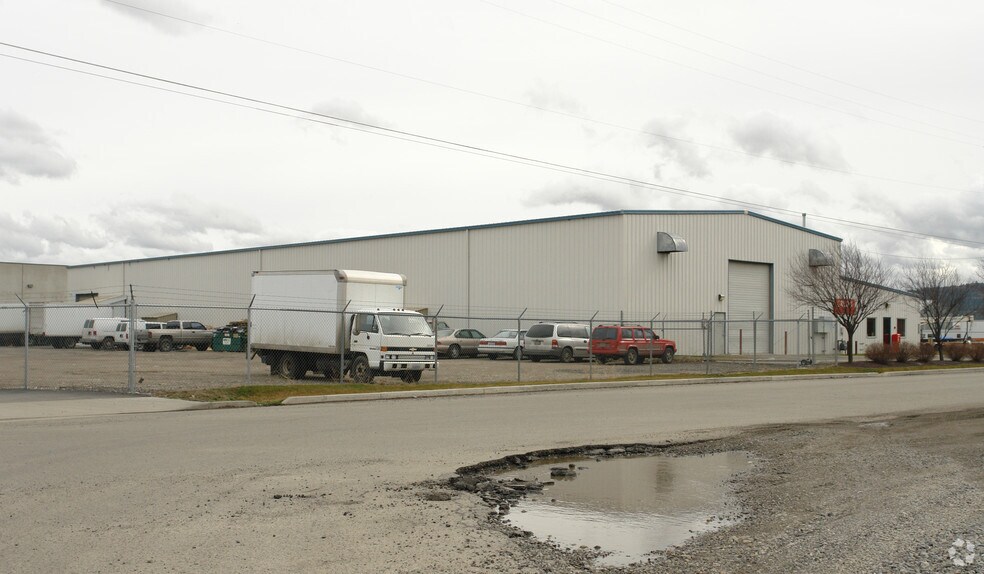 2210 N Dollar Rd, Spokane, WA à vendre - Photo du bâtiment - Image 3 de 3