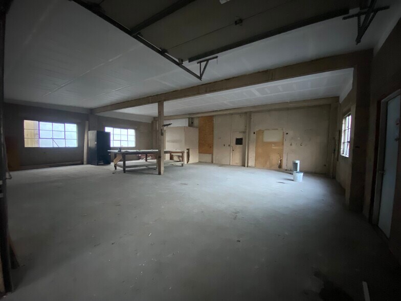 22 Leonard St, Norwalk, CT à louer - Photo du bâtiment - Image 3 de 12