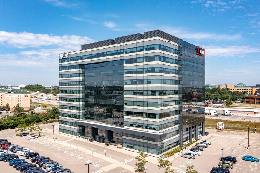 6925 Century Ave, Mississauga, ON à vendre - Photo principale - Image 1 de 1