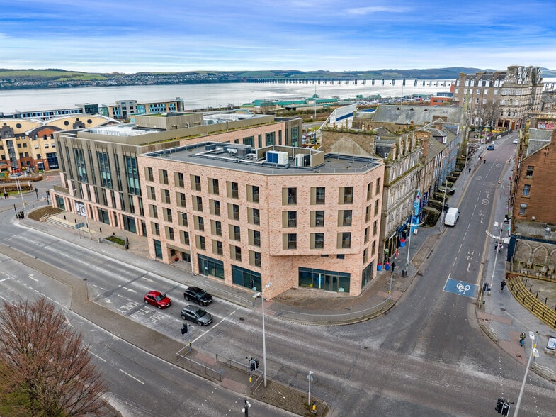 Greenmarket portfolio of 2 properties for sale on LoopNet.ca - Primary Photo - Image 1 of 2