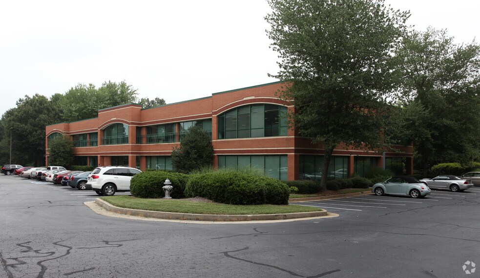 1680 Phoenix Blvd, Atlanta, GA à vendre - Photo du bâtiment - Image 2 de 7