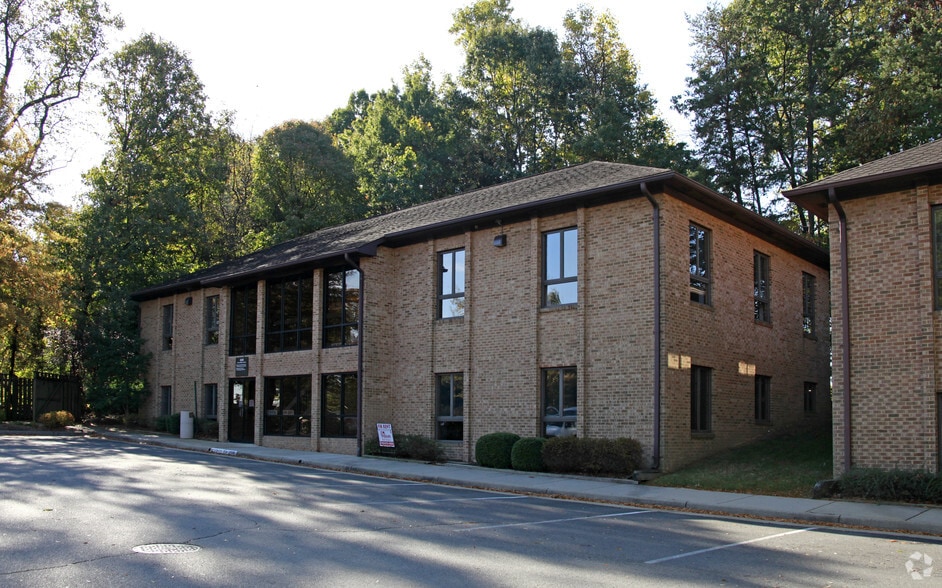 4349 Ridgewood Center Dr, Woodbridge, VA for lease - Building Photo - Image 3 of 8