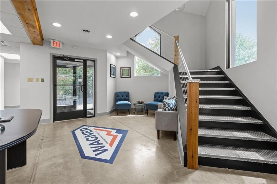 1300 Old Pond Rd, Bridgeville, PA for sale - Lobby - Image 2 of 2