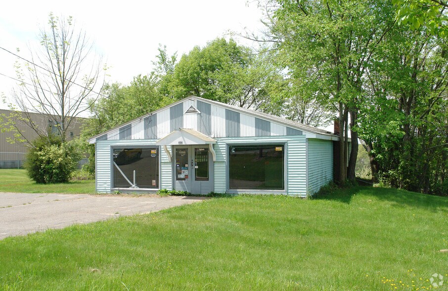 406 Somers Rd, Ellington, CT à vendre - Photo du bâtiment - Image 3 de 14