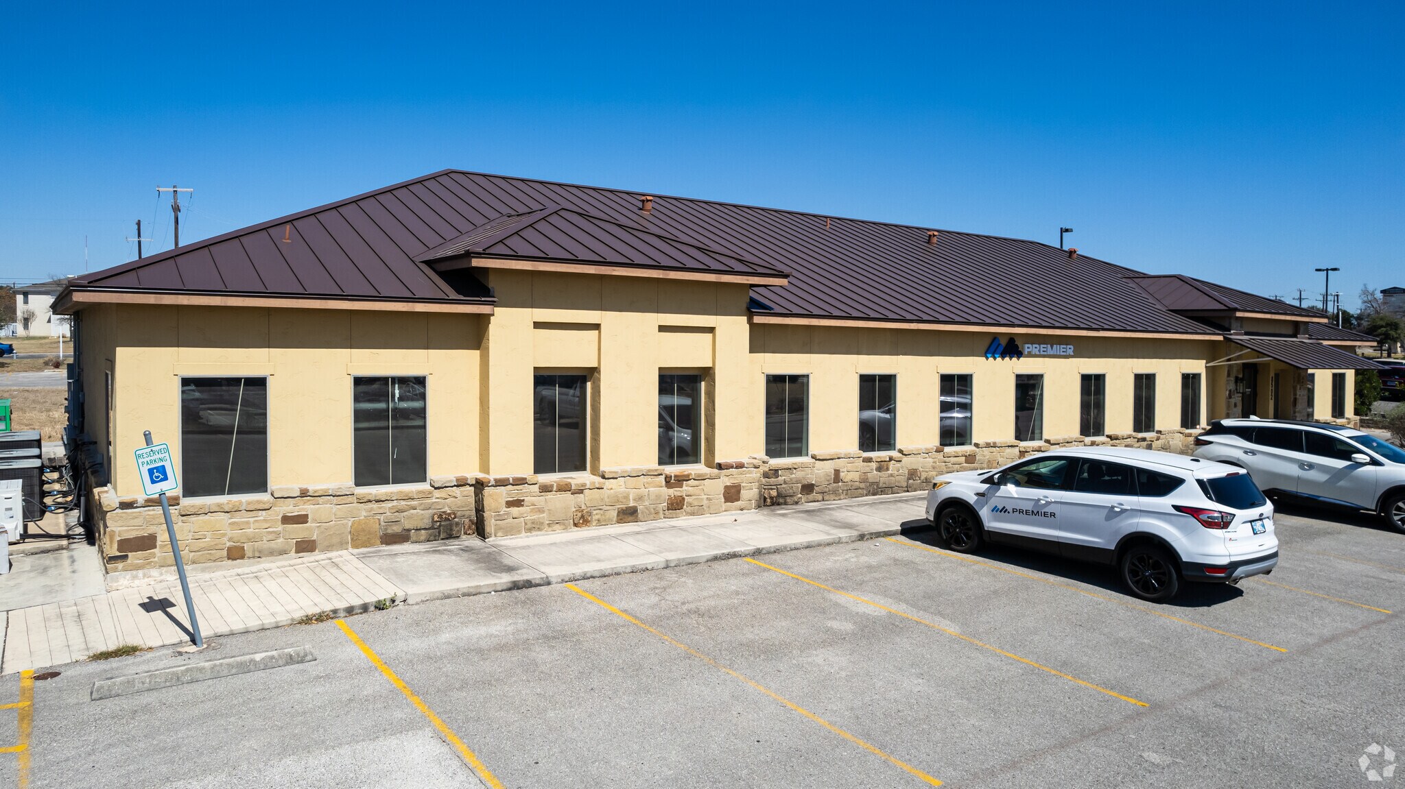 8502 Huebner Rd, San Antonio, TX à vendre Photo principale- Image 1 de 16