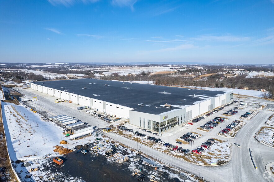 4240 E Independence Dr, Schnecksville, PA for lease - Aerial - Image 2 of 5