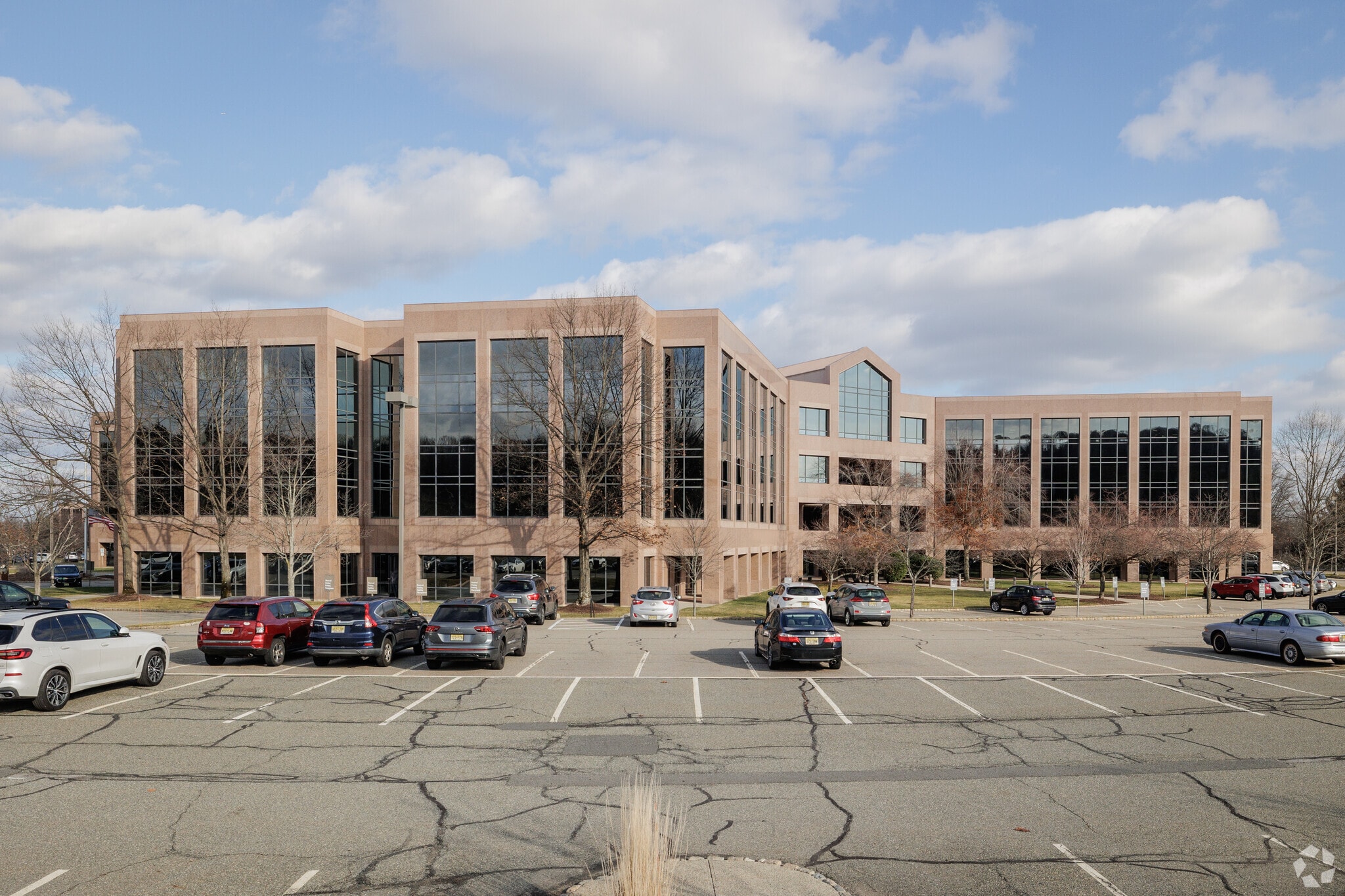 100 Campus Dr, Florham Park, NJ for lease Building Photo- Image 1 of 10
